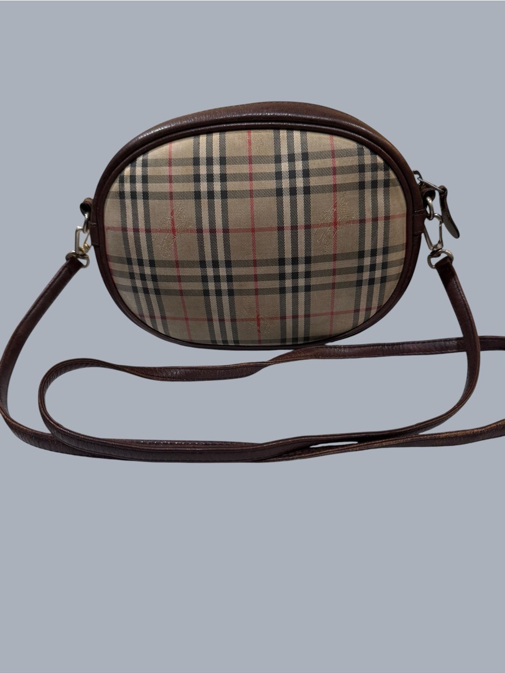 Burberry’s Nova Check Crossbody Bag - Picture 5 of 13